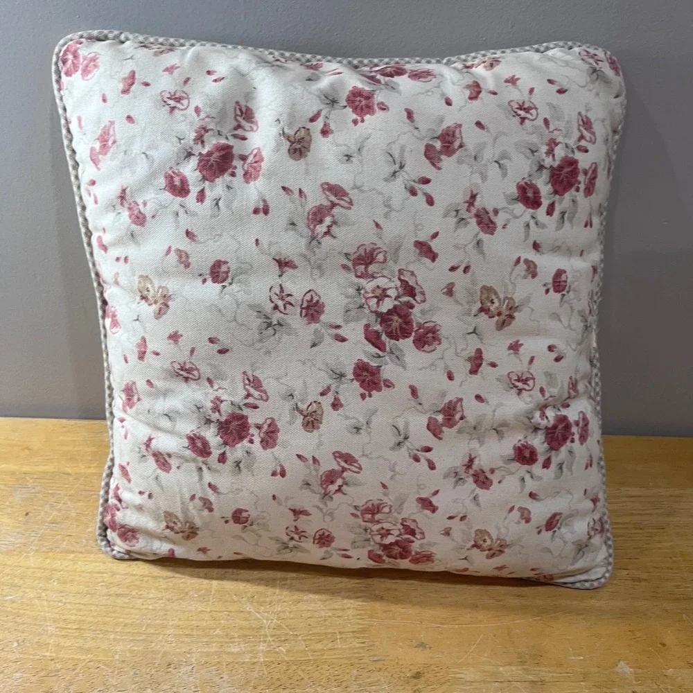 Vtg Waverly Norfolk Rose Floral Throw Pillow 16x16 Red Pink Cream Gingham Trim